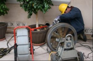 thông cống nghẹt quận 8