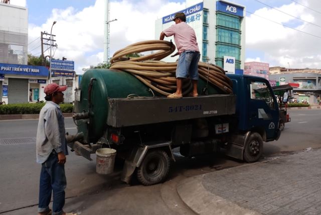 Công ty Môi Trường Xanh cung cấp dịch vụ hút hầm cầu huyện Định Quán uy tín, chuyên nghiệp Công ty Môi Trường Xanh cung cấp dịch vụ hút hầm cầu huyện Định Quán uy tín, chuyên nghiệp