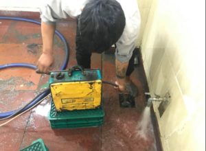 Thông cống nghẹt tại Tân Uyên giá 200k - Có mặt sau 15 phút