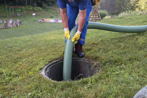 Tại sao nên chọn dịch vụ hút bể phốt Hải Dương tại Môi Trường Xanh?