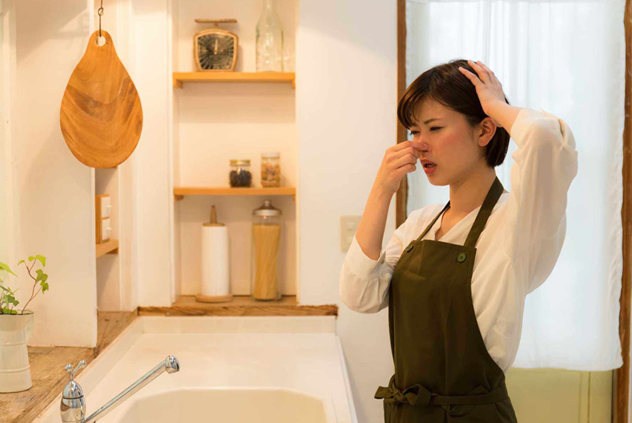 Vệ Sinh Toàn Diện Hà Thành - Xử lý mùi hôi nhà vệ sinh tại Hà Nội