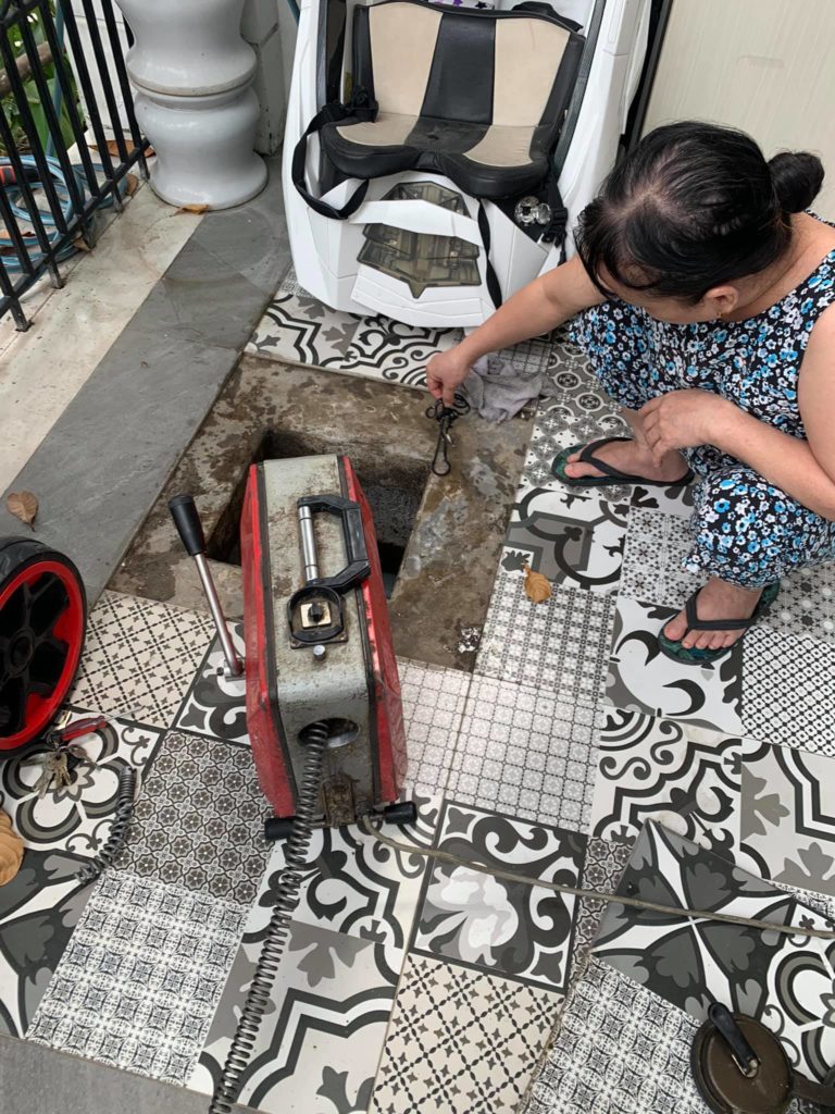 Nguyên nhân gây nên hiện tượng tắc nghẽn đường ống cống