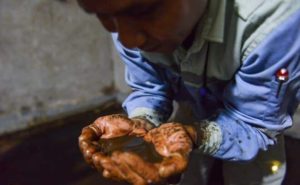 thong-cong-nghet-thot-not