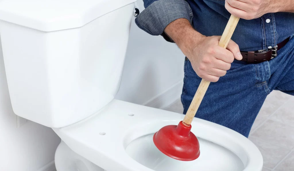 Quy trình làm việc của dịch vụ thông bồn cầu Long An